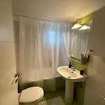 Vas House